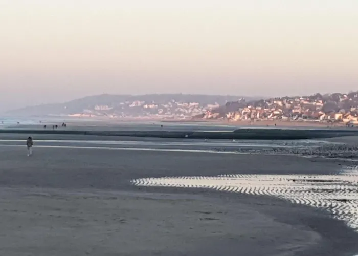 Plazza Front De Villers-sur-Mer