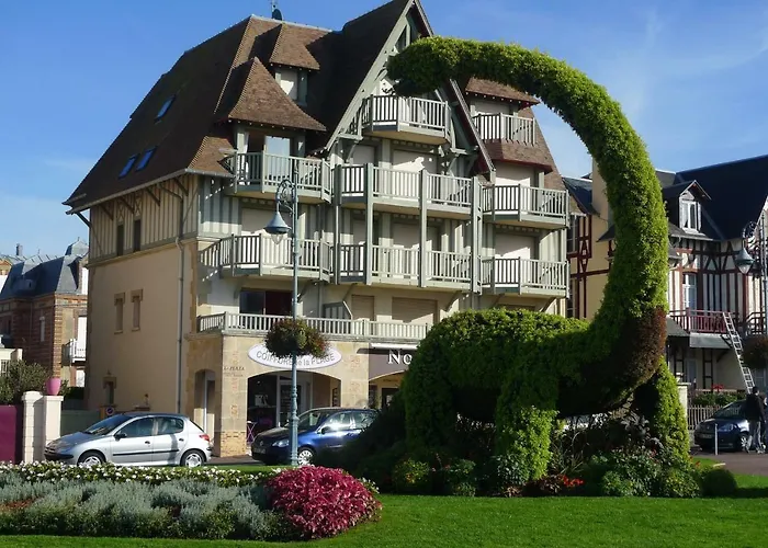 Appartement Plazza Front De *