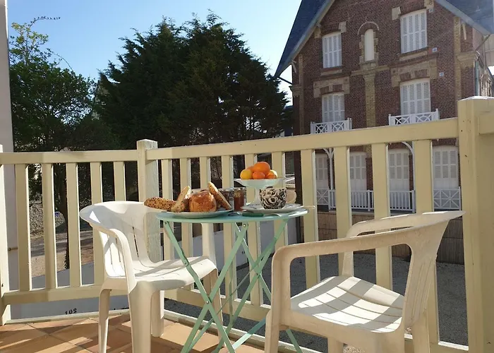 Plazza Front De * Villers-sur-Mer